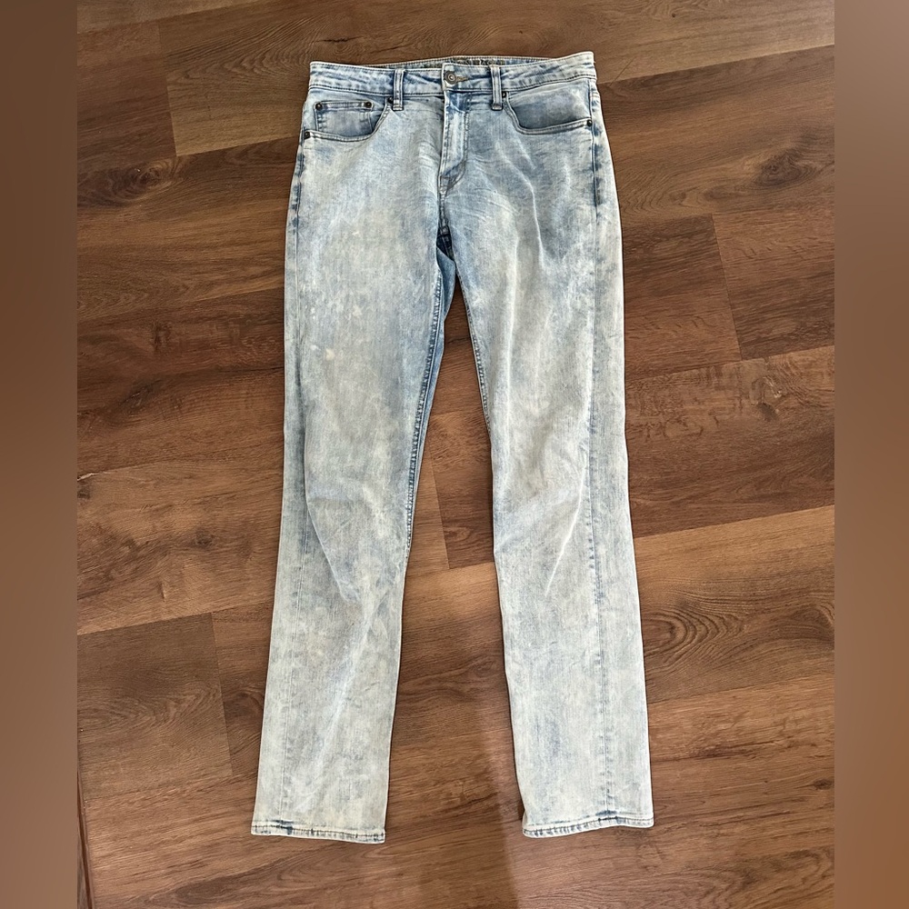 Men’s AEO American Eagle Outfitters Slim Straight Acid Wash Blue Denim Jeans 32